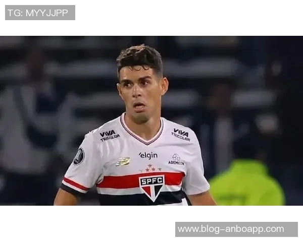 奥斯卡退役未官宣巴媒曝其希望解约前拿到百万欠薪