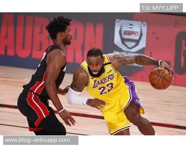 铁林:20年冠军为何被质疑只因詹姆斯与湖人若是快船则无争议 铁林:20年冠军为何被质疑只因詹姆斯与湖人若是快船则无争议