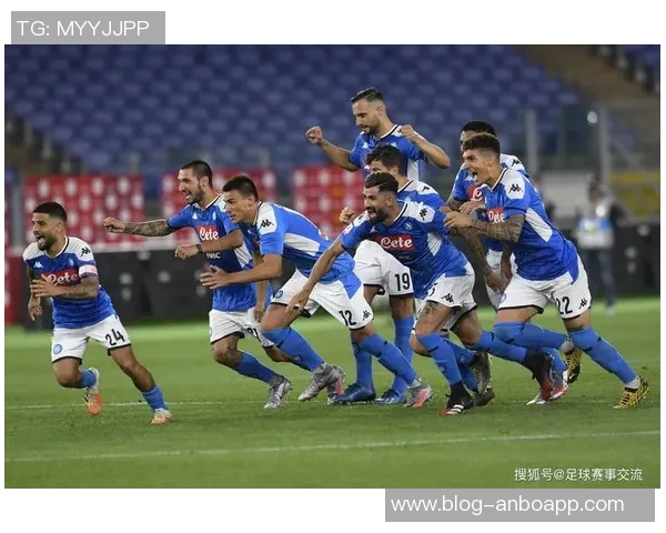 那不勒斯对阵亚特兰大首发阵容公布霍伊伦领衔卢卡库替补小麦因伤缺阵