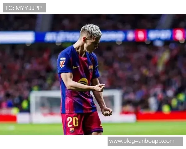 罗马诺透露阿拉巴今夏离开皇马几率极高吕迪格去留待赛季结束后决定 罗马诺透露阿拉巴今夏离开皇马几率极高吕迪格去留待赛季结束后决定